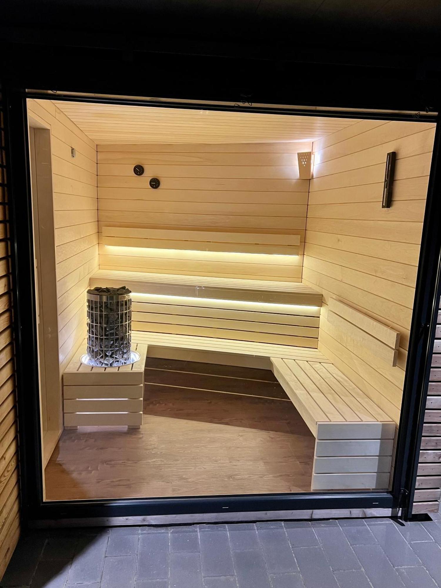 Schoenes Ferienhaus Mit Sauna Am Harkebruegger See In Der Naehe Von Oldenburg Barssel  ภายนอก รูปภาพ